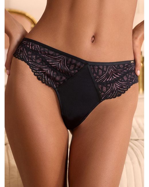 Lipsy Black String