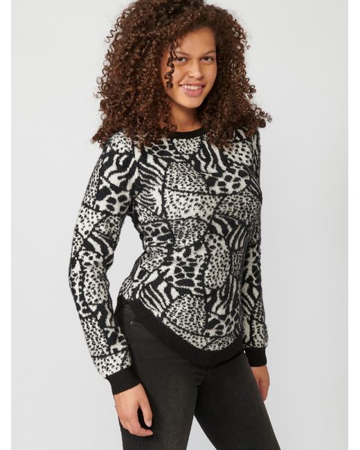 Koröshi Black Pullover