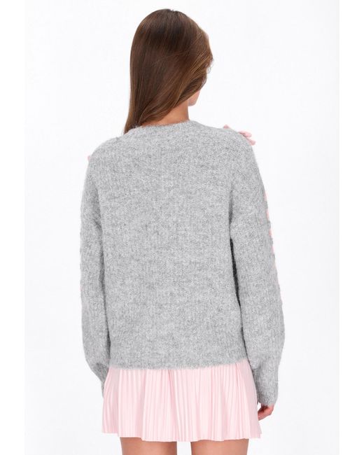 myMo White Pullover