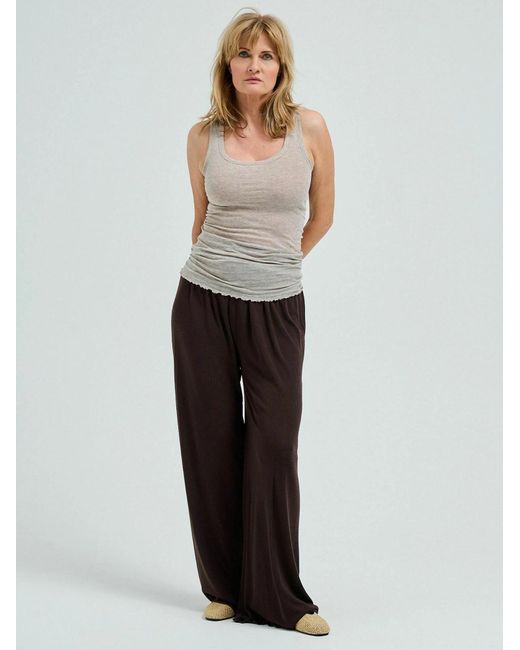 Seamless Basic Gray Top Bella
