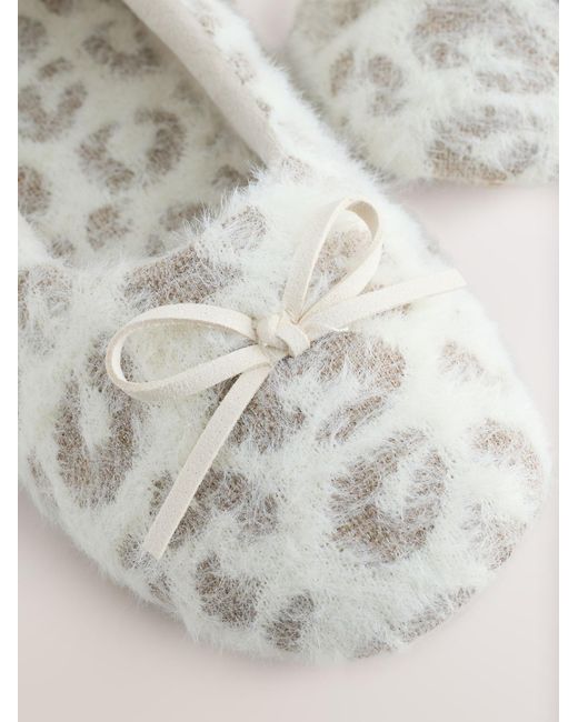 Next White Hausschuh