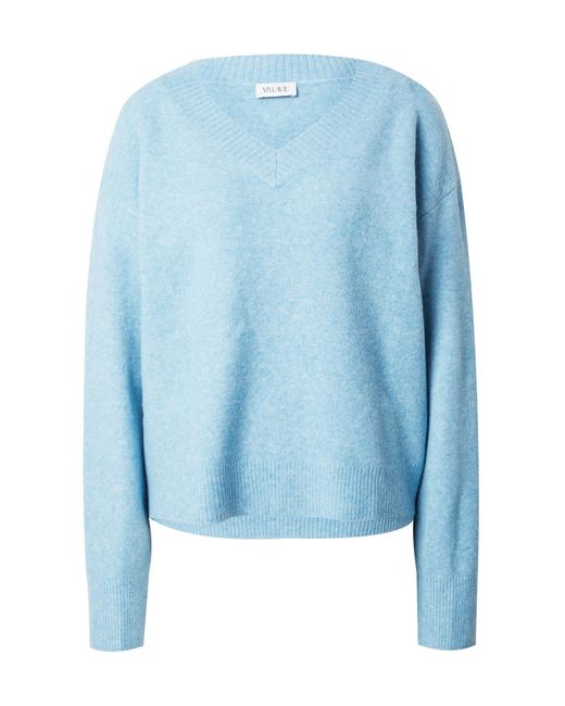 MYLAVIE by Sarah Harrison Blue Pullover
