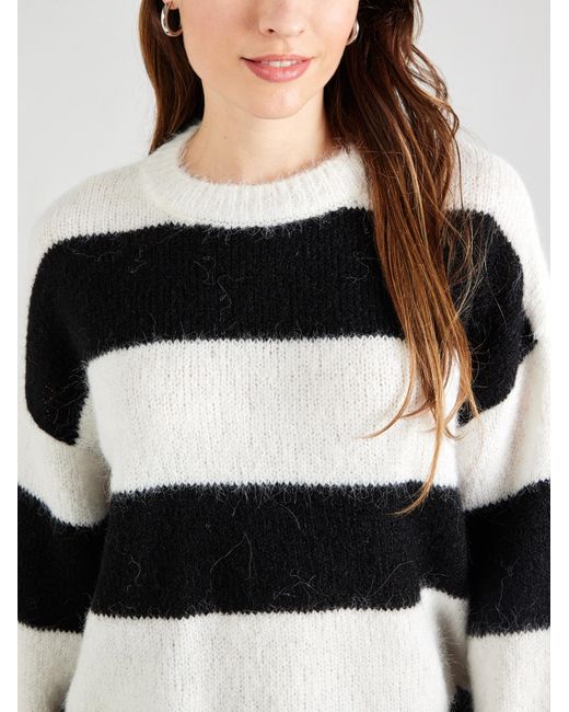 Noisy May Black Pullover Sutton
