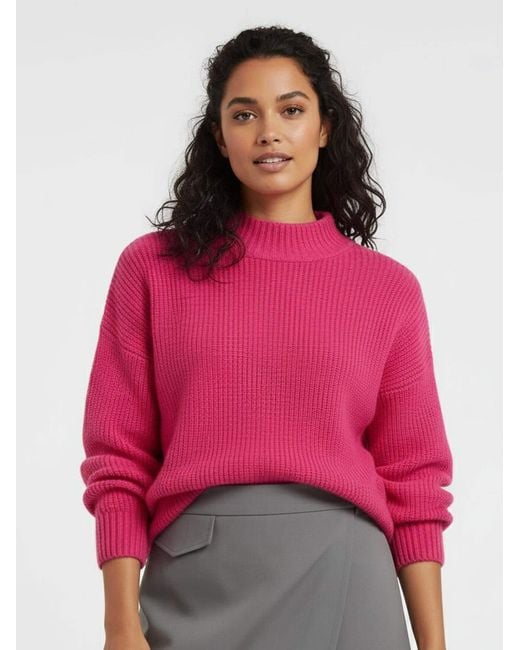 Studio Select Pink Pullover Romy