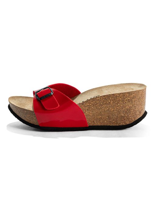 Bayton Red Clogs