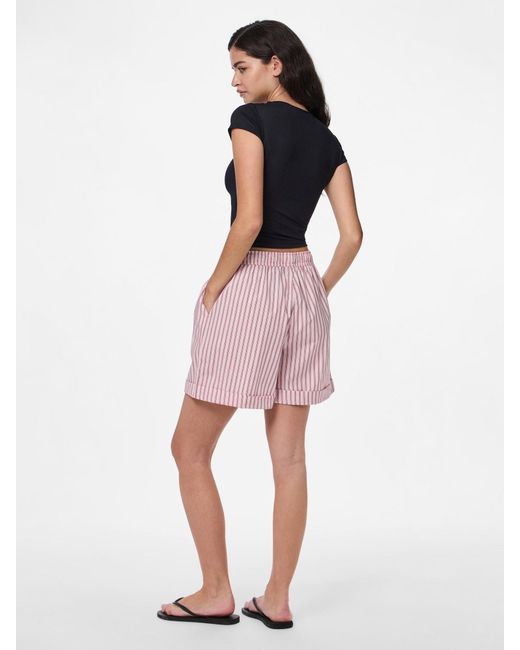 Pieces Red Shorts 'Pctaelyn'