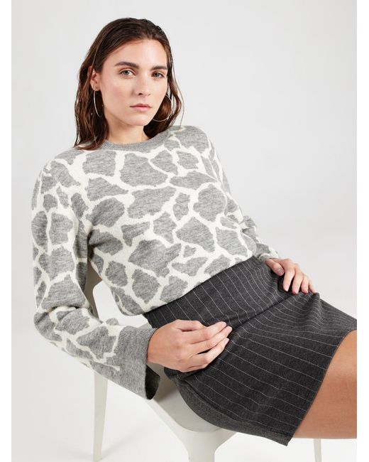 Numph White Pullover Grif