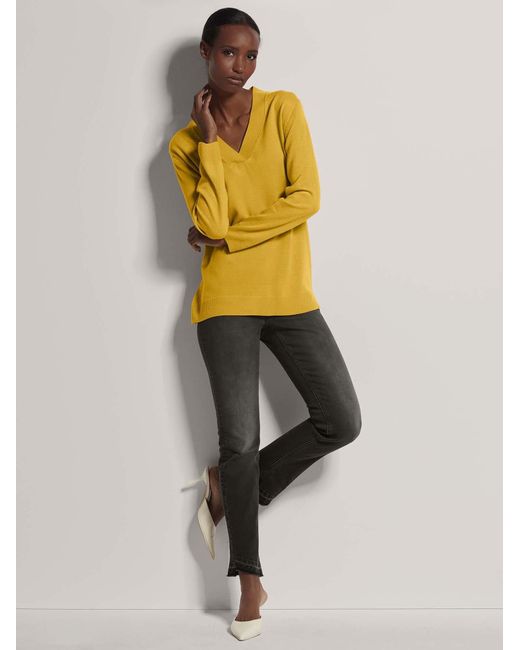 Madeleine Yellow Pullover