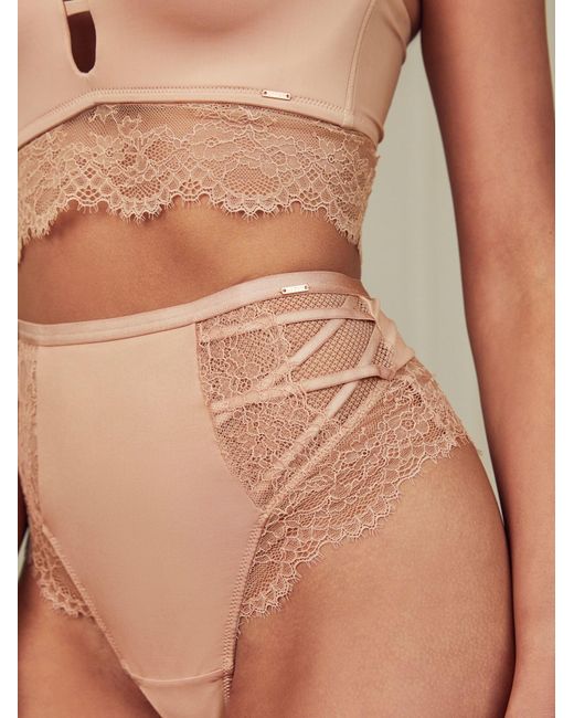 Lipsy Gray String