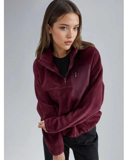 Busem Red Pullover