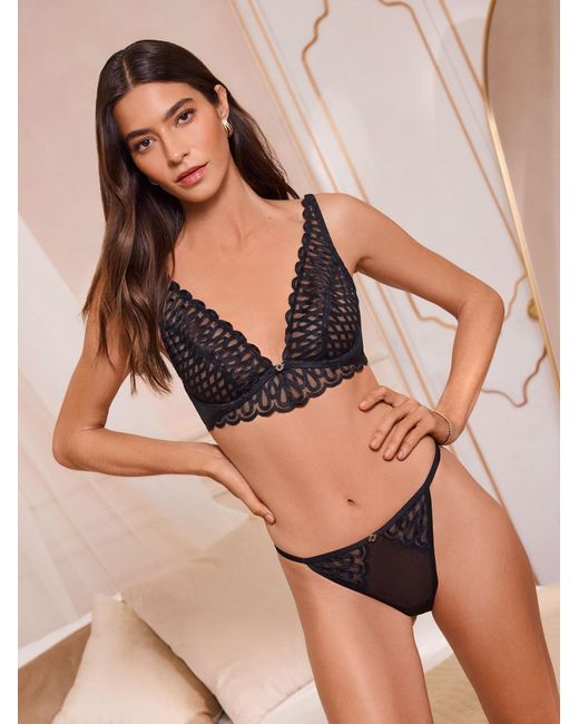 Lipsy Black String