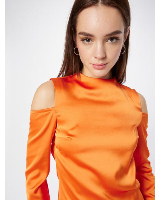 Oval Square Orange Bluse Dance