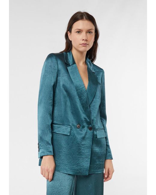 Comma, Blue Blazer