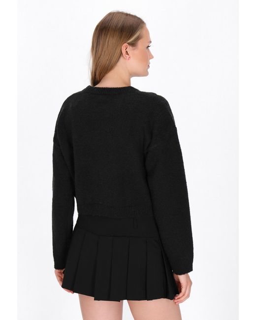 myMo Black Pullover