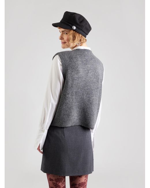 QS Black Pullunder