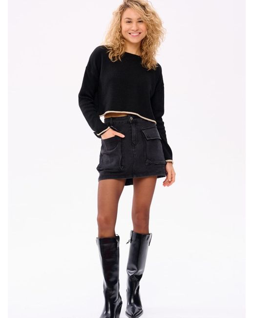 Blue Shadow Black Pullover