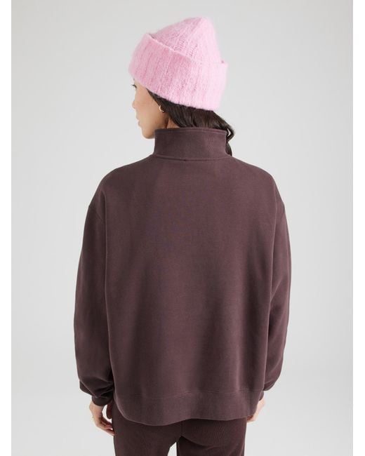 Oh April Brown Sweatshirt Pauli