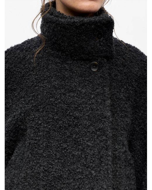 Object Black Jacke Objdiola