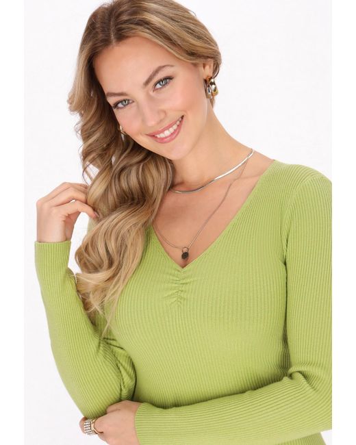faina Green Pullover Comfortable