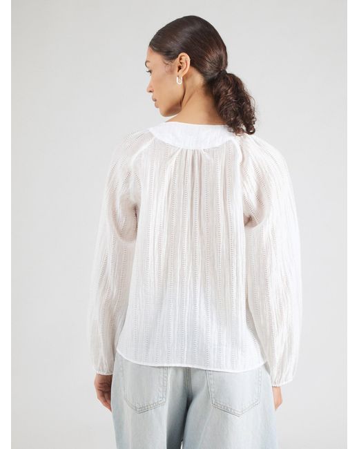 Comma, White Bluse