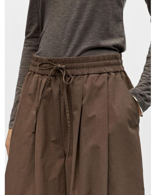 Object Brown Hose Objberta