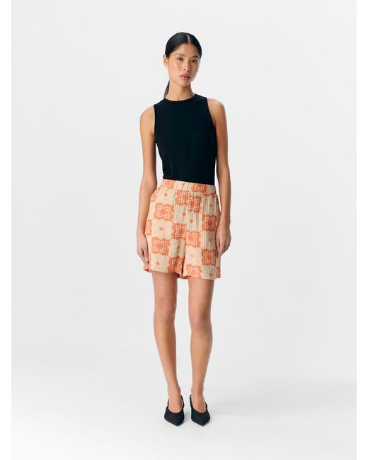 Object Natural Shorts Objella