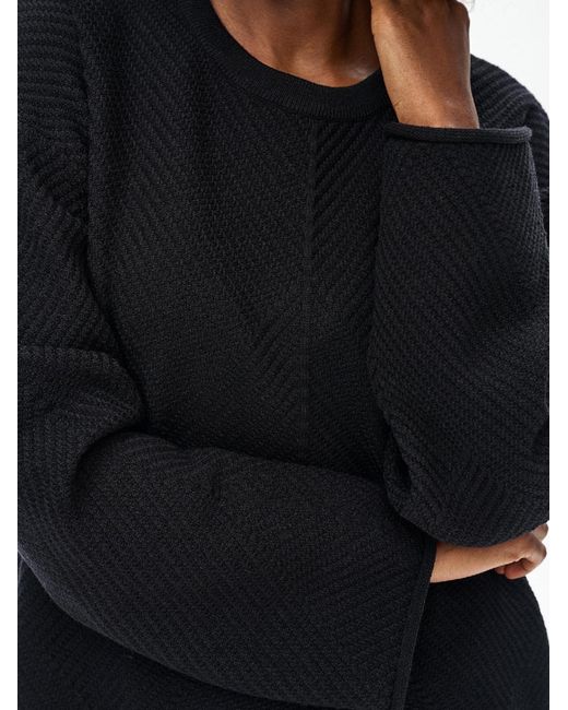 Blue Shadow Black Pullover