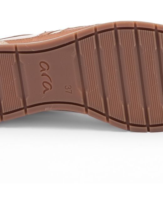 Ara Brown Sneaker