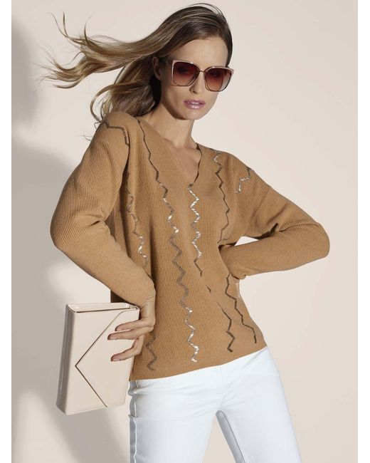 Madeleine Brown Pullover