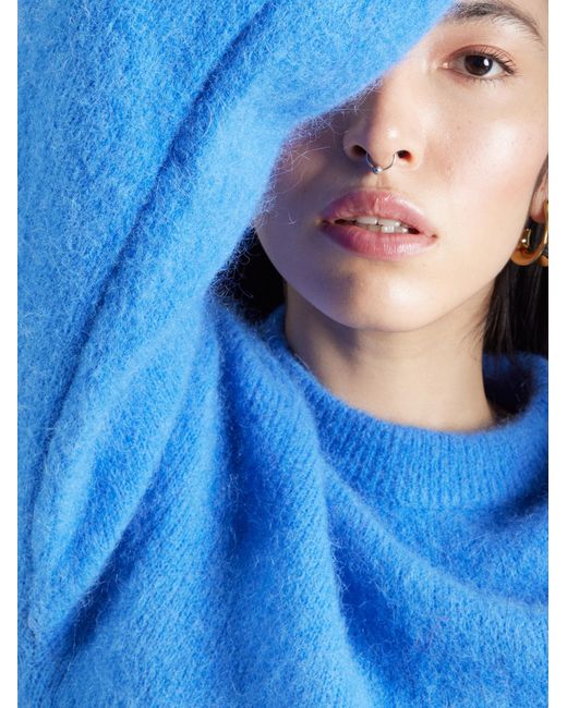 Noella Blue Pullover Kae