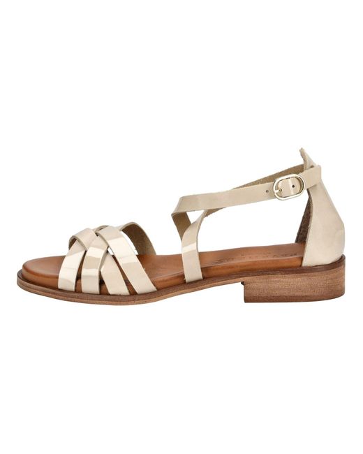 Pavement Brown Sandalen