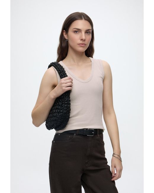 Gap Natural Top