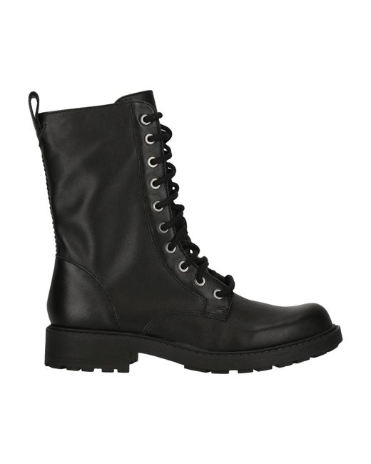 Clarks Black Boots Orinoco2
