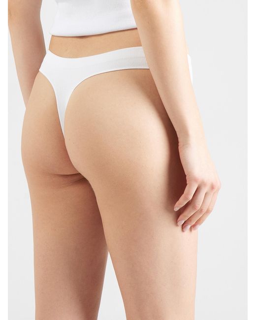 ONLY Natural String Onlvicky