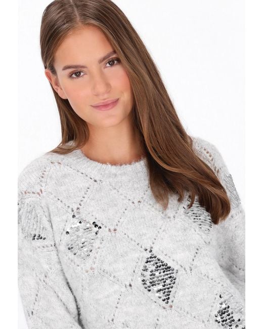 myMo White Pullover