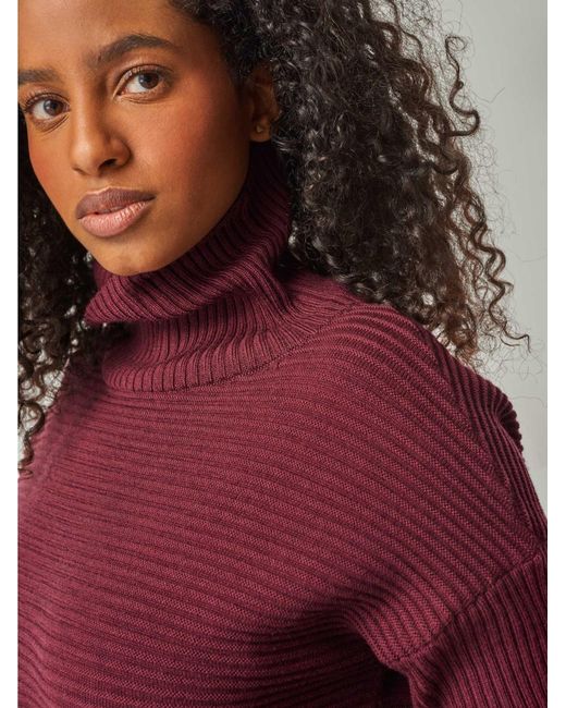 YOU LOOK PERFECT Red Pullover Bailey