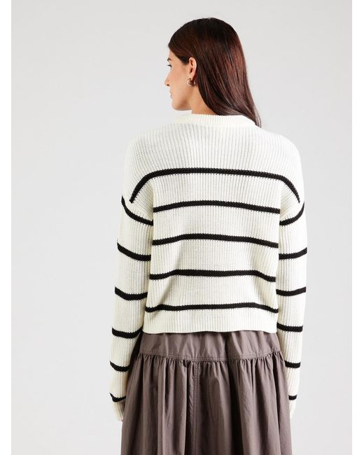 QS White Pullover