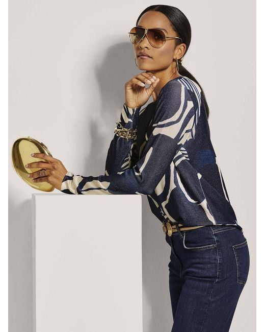 Madeleine Blue Pullover