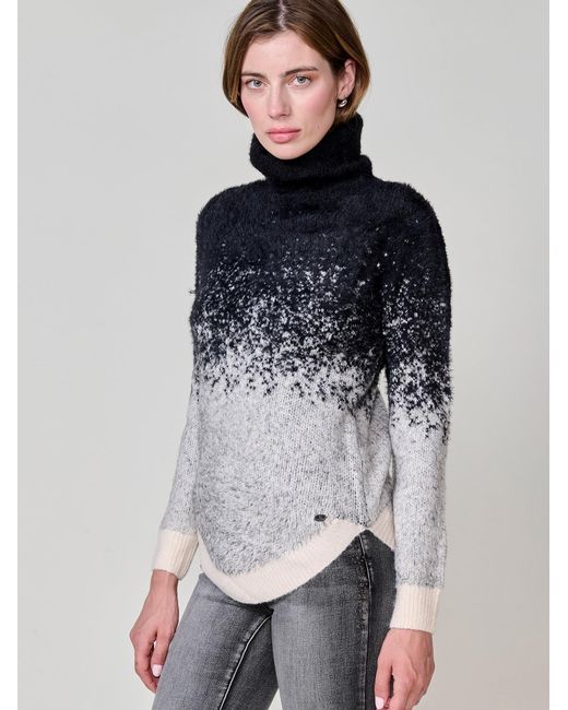 Koröshi Blue Pullover