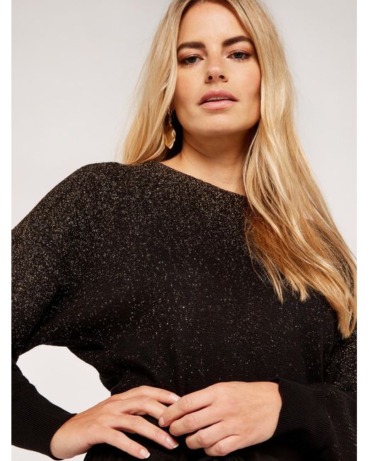 Apricot Black Pullover