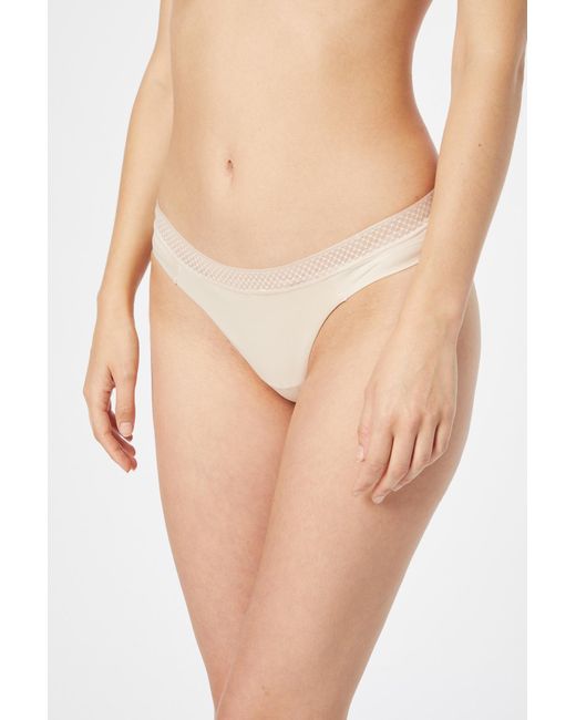 Calvin Klein Natural String
