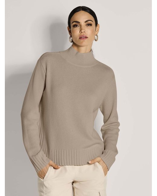 Madeleine Brown Pullover