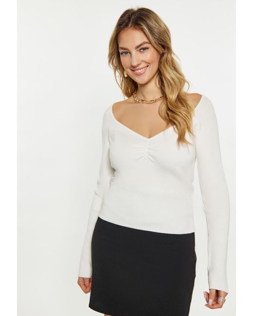 faina White Pullover
