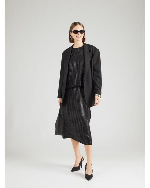 Comma, Black Bluse