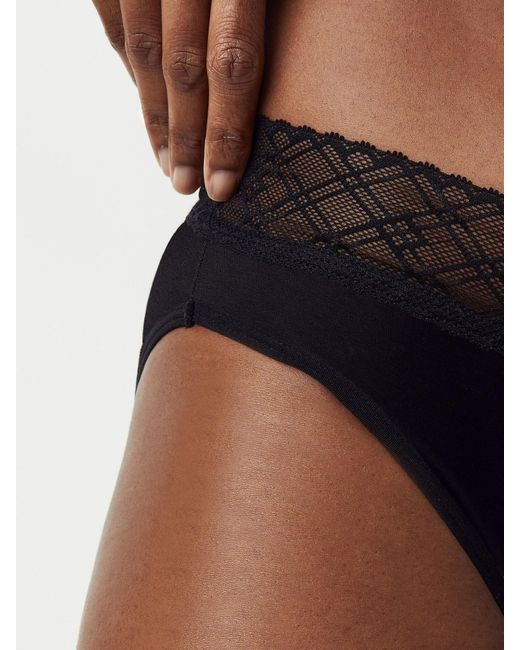 Next Black Slip