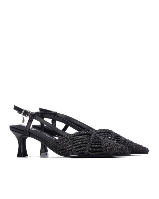 Xti Black Pumps
