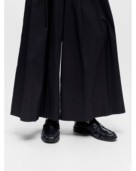 Object Black Hose Objpaige
