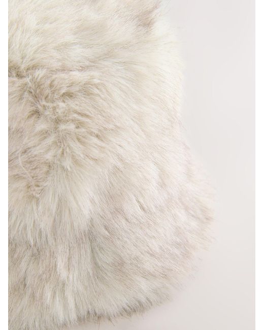 Next White Hut