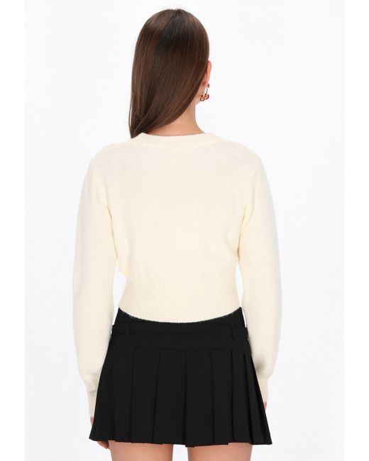 myMo White Pullover