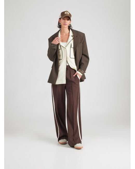 Vila Brown Hose Viclua